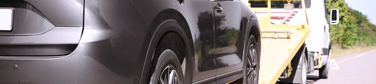 ¿Un Seguro de Auto Me Saca Del Corralón?